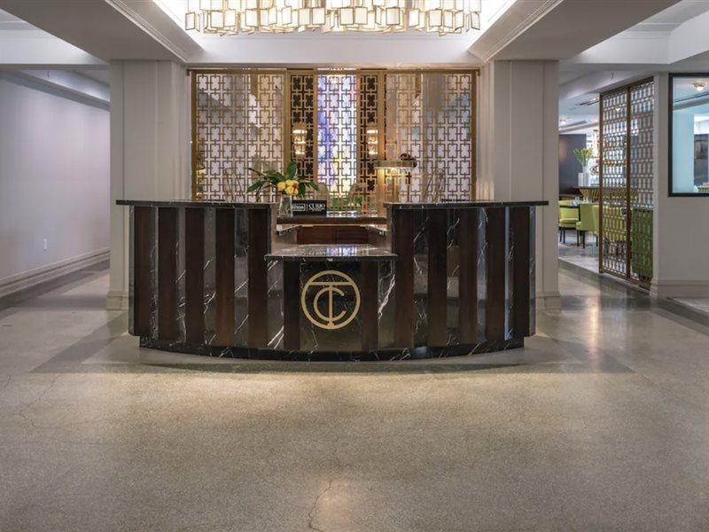 Tulsa Club Hotel Curio Collection By Hilton Bagian luar foto